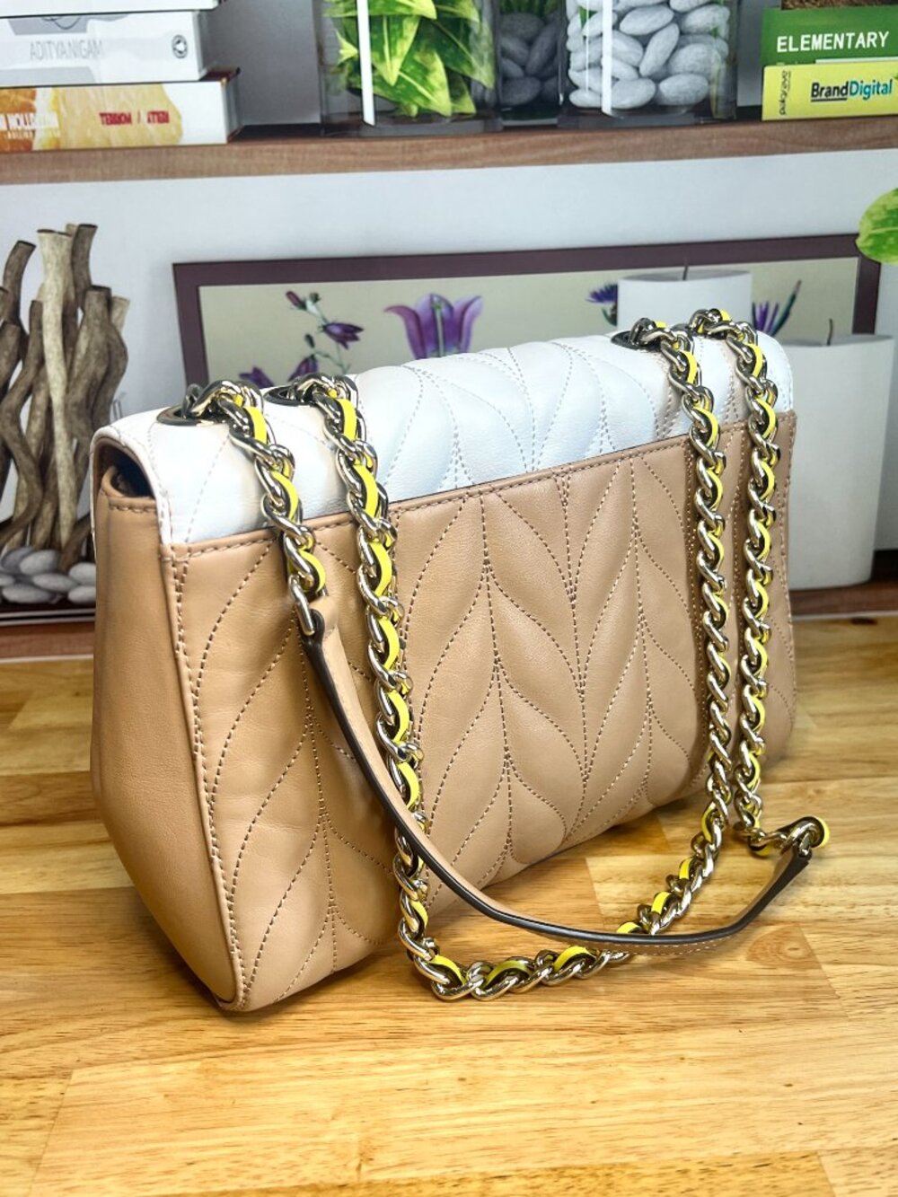 Kate Spade Briar Lane Quilted Emelyn Shoulder Crossbody Bag White Taupe - Picture 14 of 15